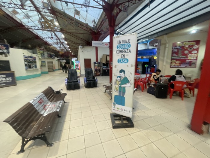 ラパス のバス停