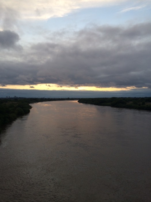 夕方の利根川