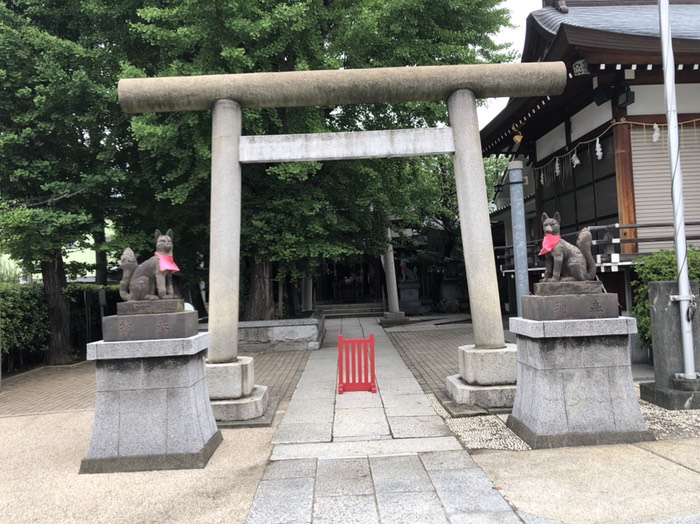 飛木稲荷神社