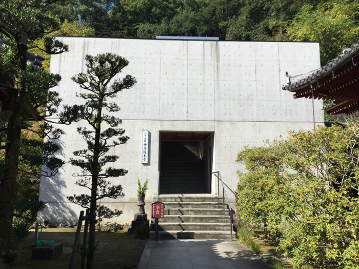 第68番 神恵院