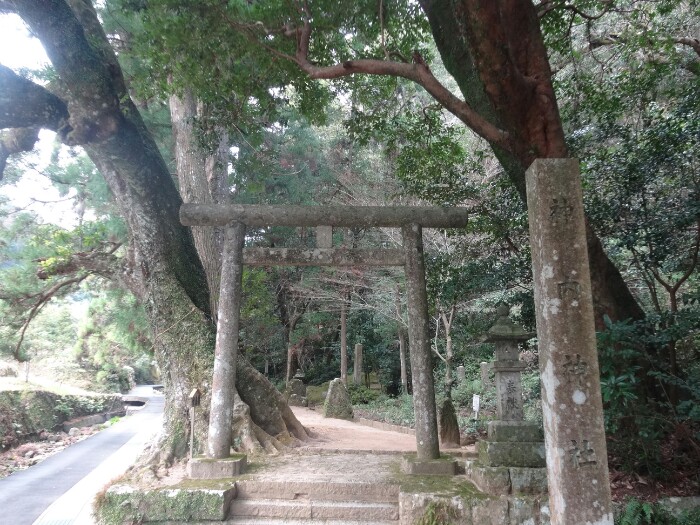 神内神社