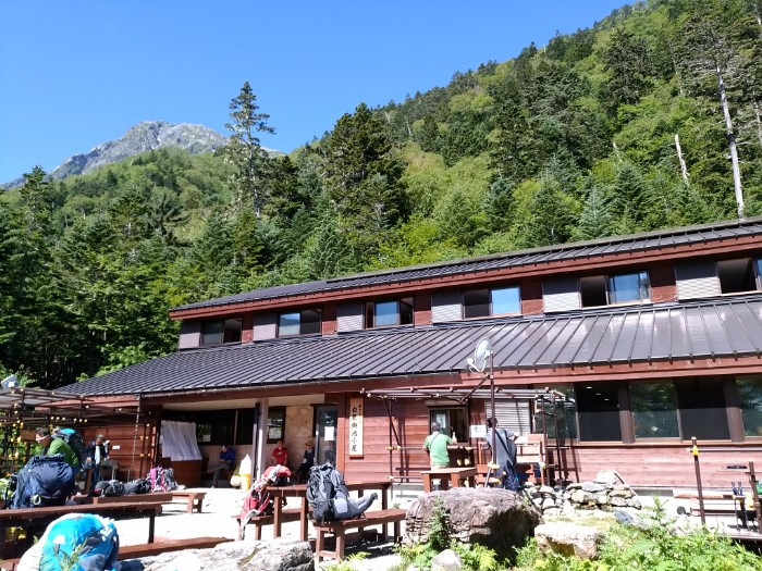 白根池小屋