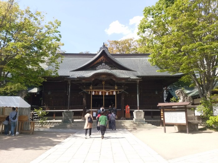 四柱神社