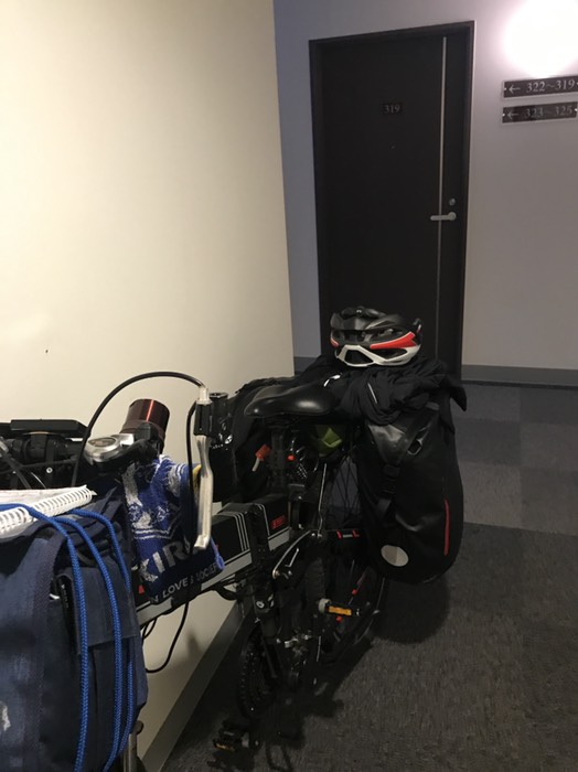 ホテル出発