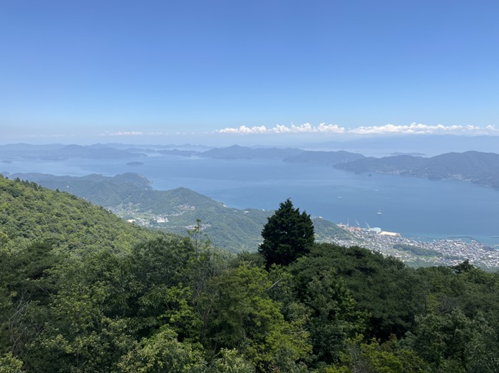 四国の山が見えるよ