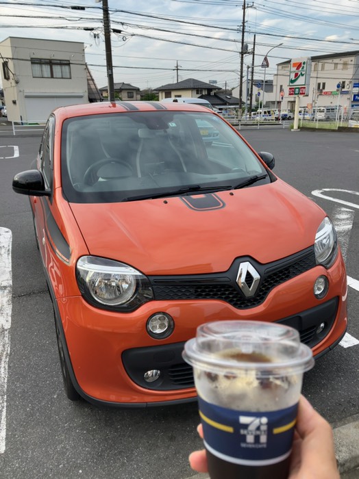 やはりちょっと早かったのでコーヒー飲みます