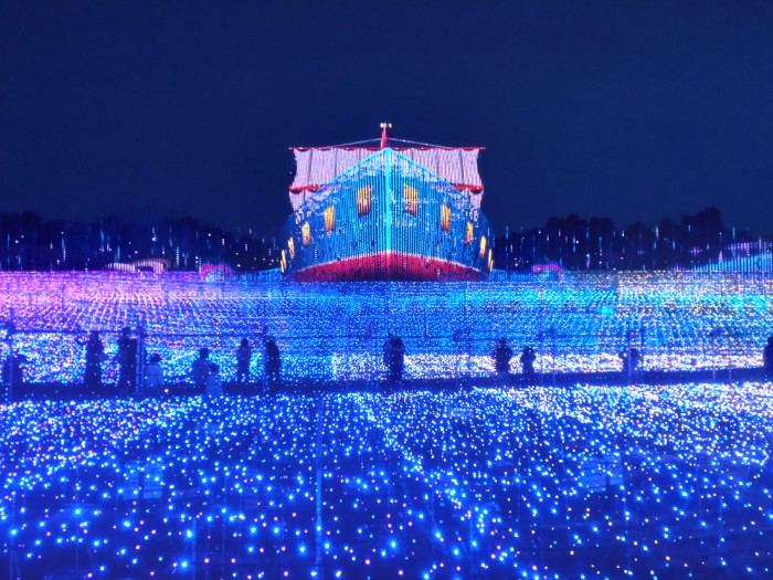 天空の船 イルミネーション