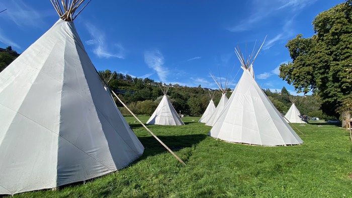 Tippis auf dem Campingplatz von Runkel