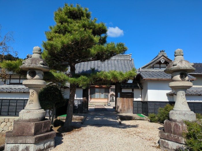 龍泉寺