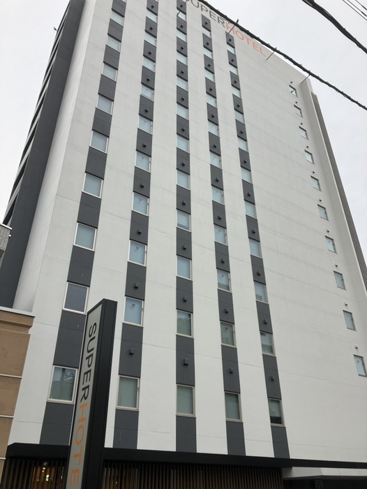 ではお宿を後にします