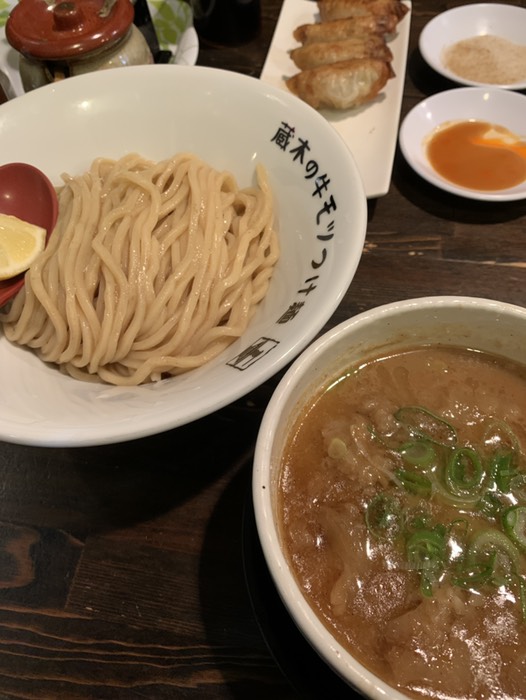 牛もつつけ麺