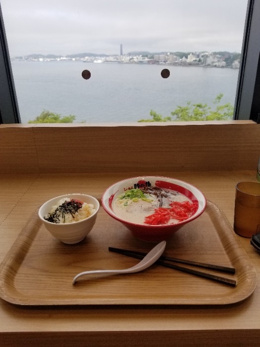 豚骨ラーメンと明太ごはん