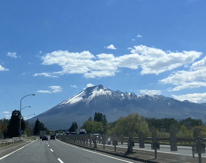 岩手山