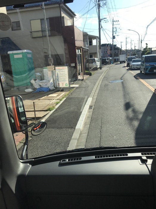 ローゼン前バス停