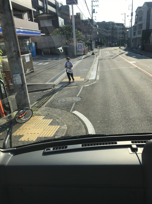 橘学園前バス停