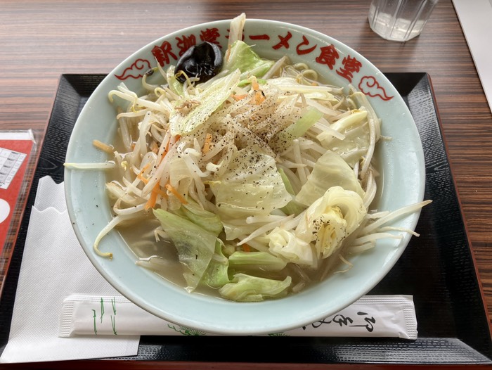 せっかくPAに寄ったので早めの昼食🍜