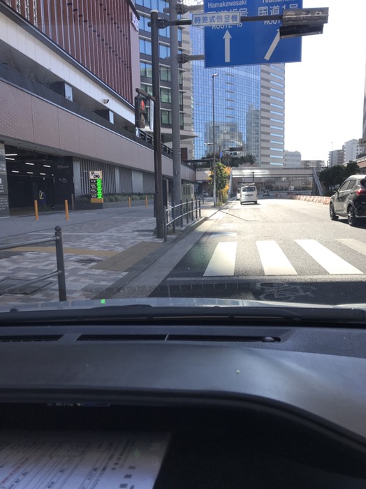 ミューザ前