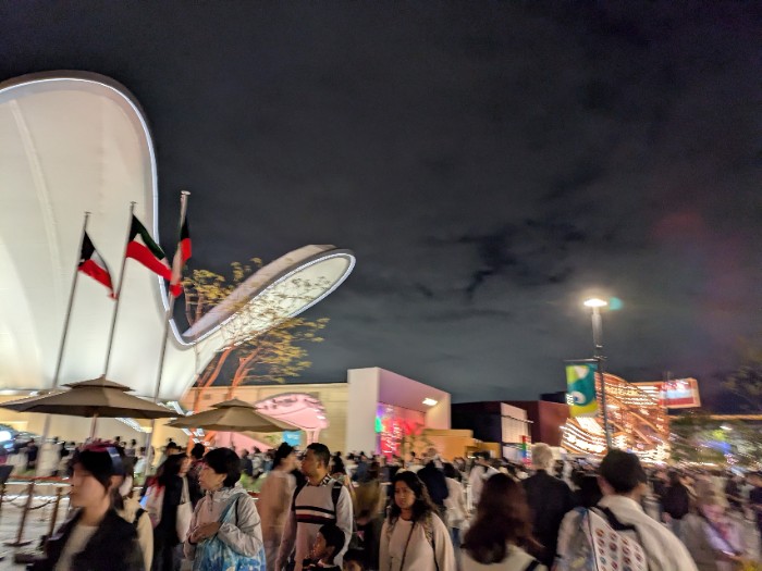 夜の万博