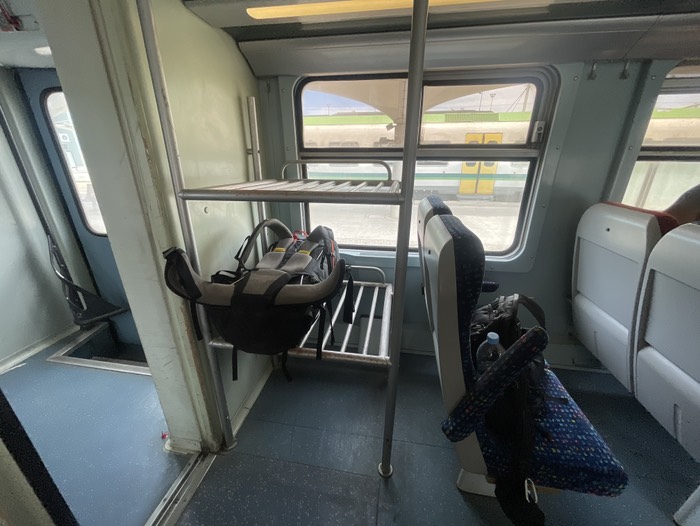電車の中