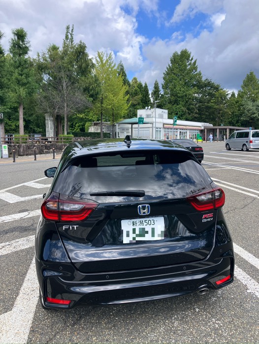 眠くなってきたので仮眠をとります🥱