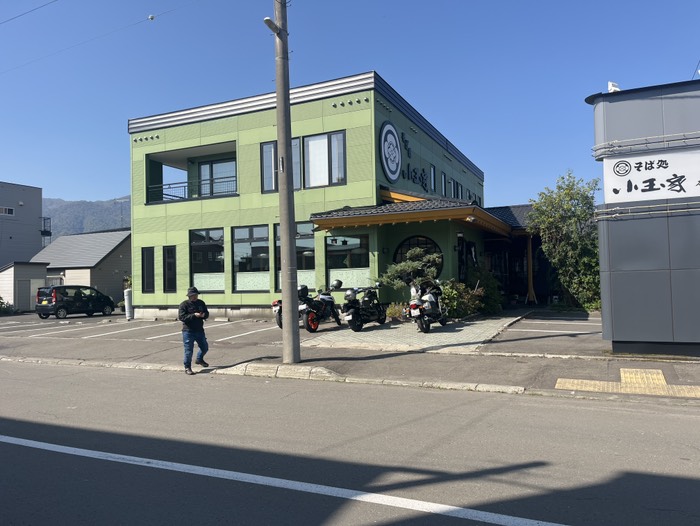 開店前に到着
