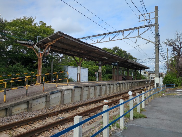 西浦駅