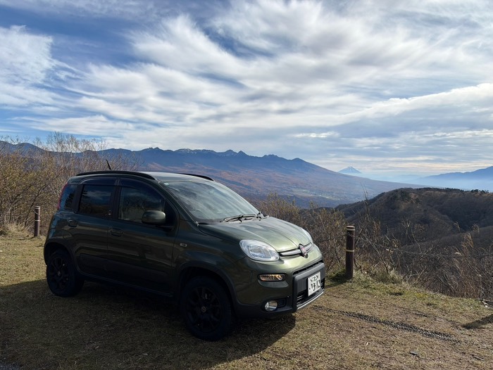 遠くに富士山が🗻