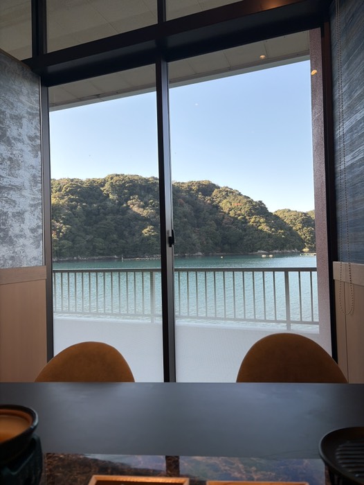 最高の景色の前で朝食