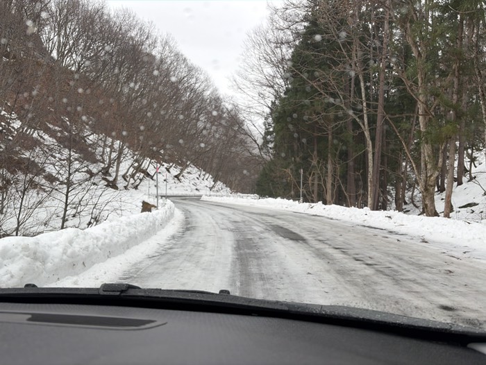 所々凍結してました