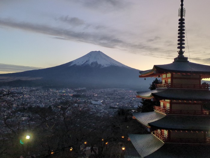 富士山と五重塔