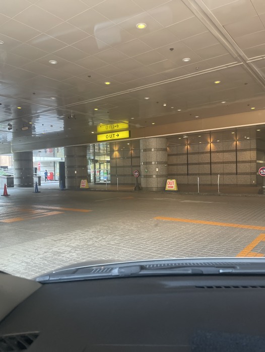 ◾️乗る2.本社