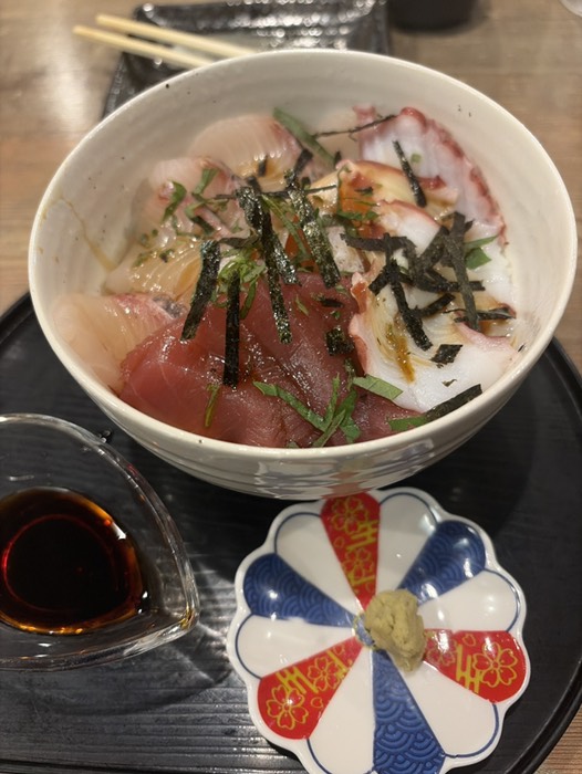 海鮮丼