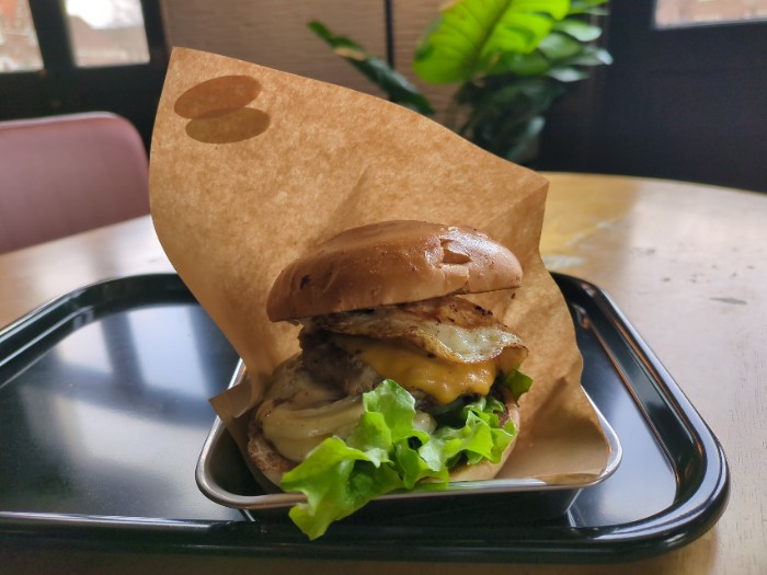 佐世保バーガー