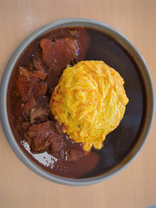 あいがけオムライス