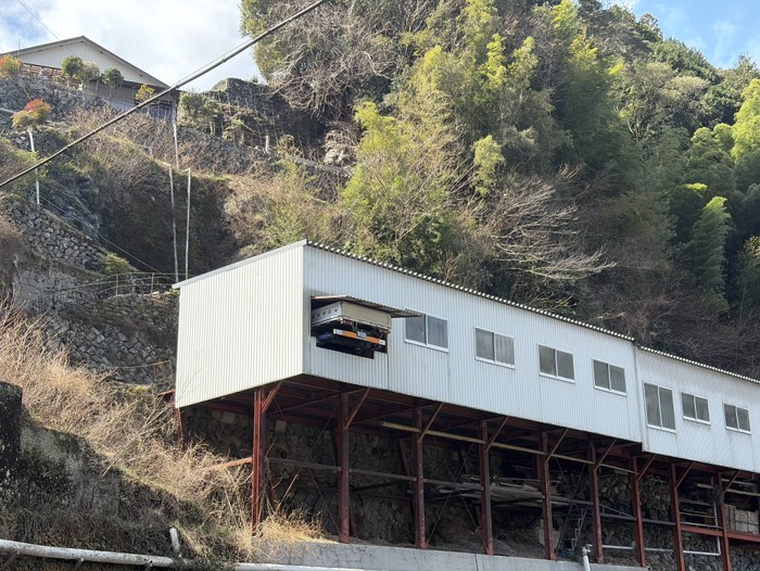 トラックの収納独特すぎる笑笑