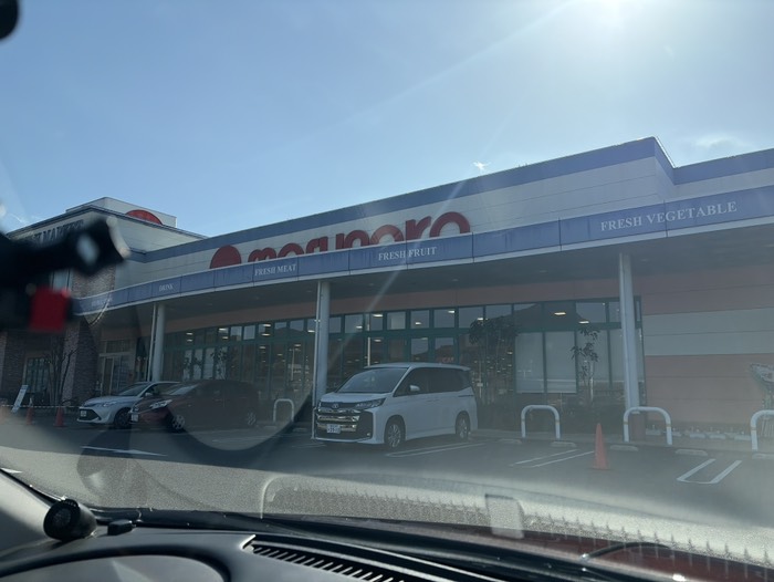 水やミカンを買った