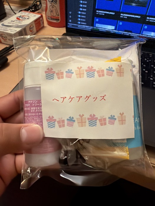 美容院いって日本一周してると言ったらこれをプレゼントでくれた